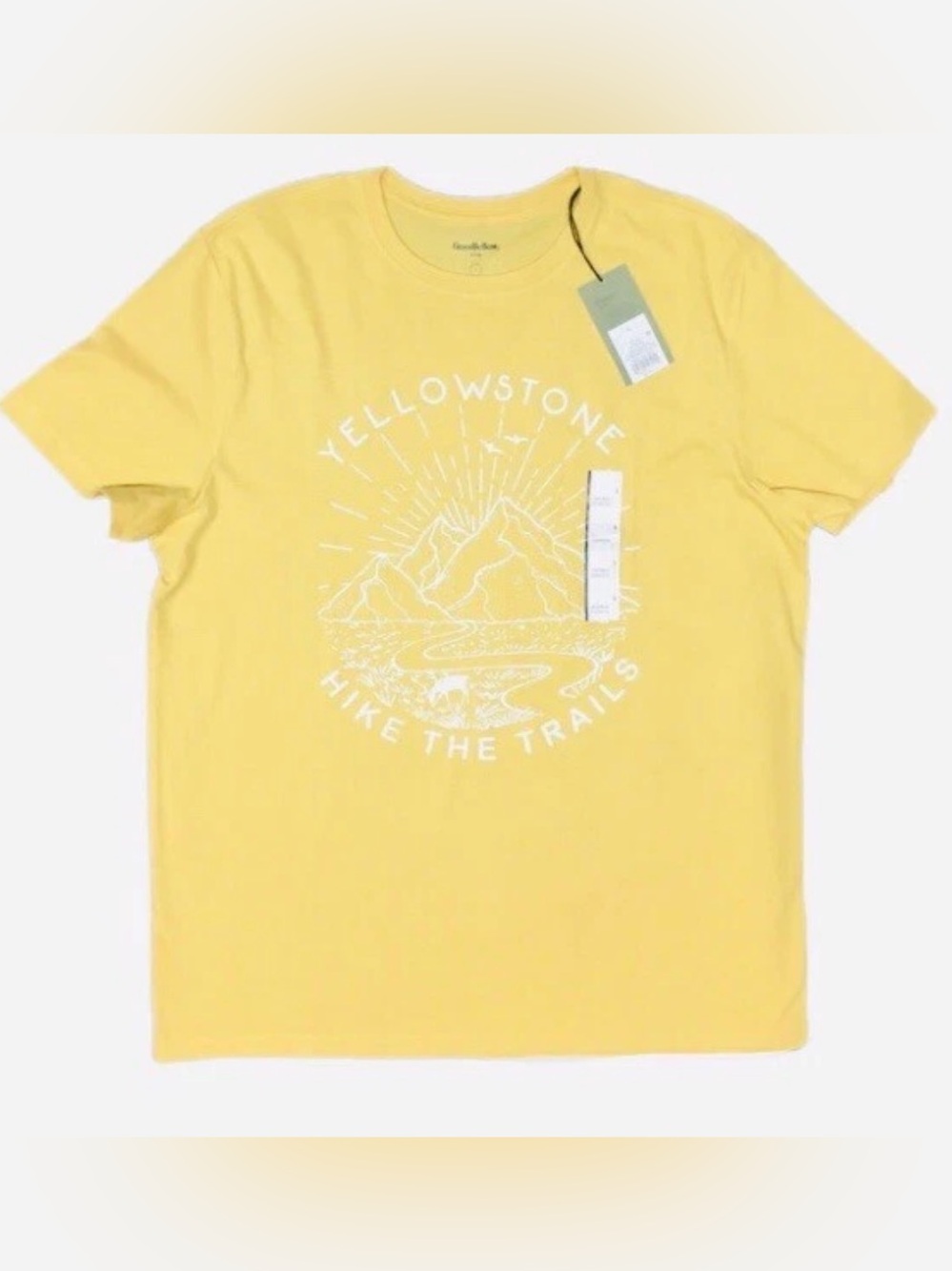 Yellowstone Hike the Trails Goodfellow Co Men's Yellow Standard T-Shirt Sz M NWT